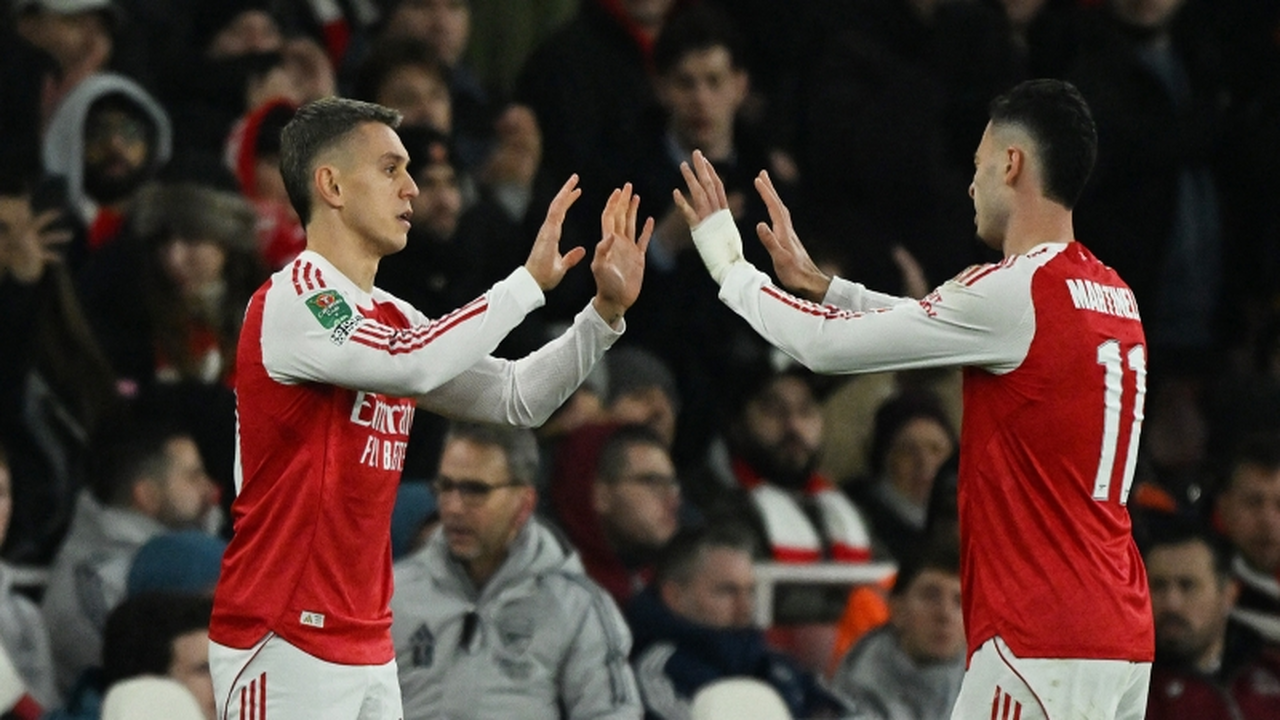 مارتينيلي مهدد بالغياب في مواجهة أرسنال وب برايتون 2025